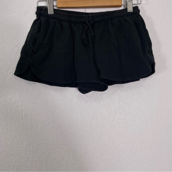 Brandy Melville Shorts John Galt Brandy Melville Black Waffle Knit